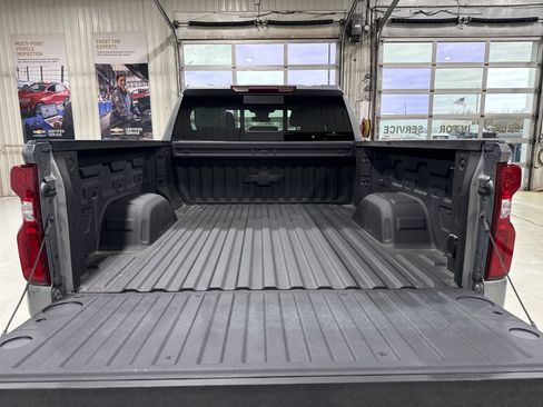 Used 2024 Chevrolet Silverado 1500 RST w/ Dark Appearance Package AWD/4WD image 12