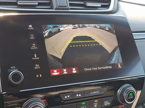 Used 2022 Honda CR-V Touring image 16