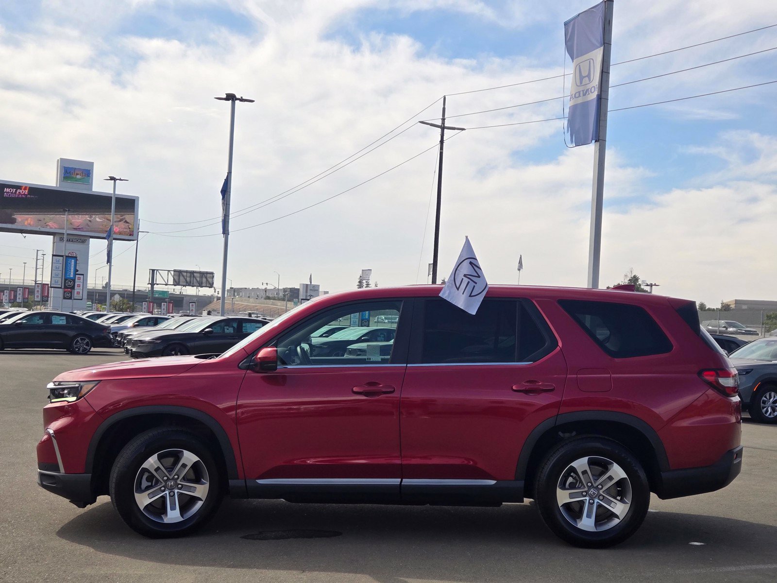 Certified 2025 Honda Pilot EX-L image 4