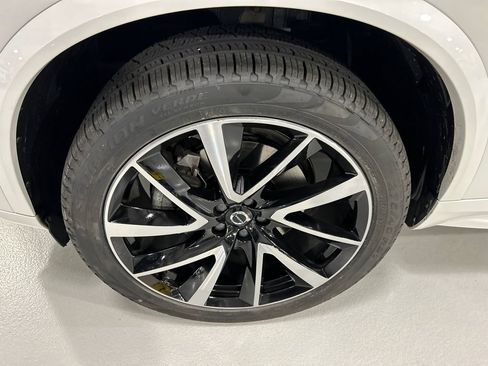 Certified 2023 Volvo XC90 B6 Plus w/ Protection Package Premier AWD/4WD image 8