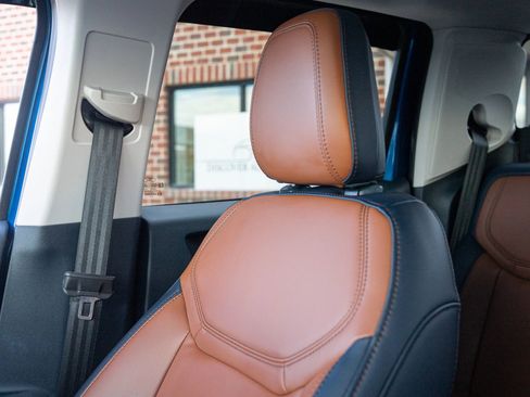 Used 2024 Ford Maverick Lariat w/ 4K Tow Package image 37