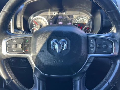 Used 2019 RAM 1500 Laramie image 18