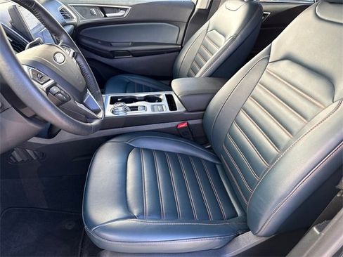 Used 2022 Ford Edge SEL w/ Sport Appearance Package image 29