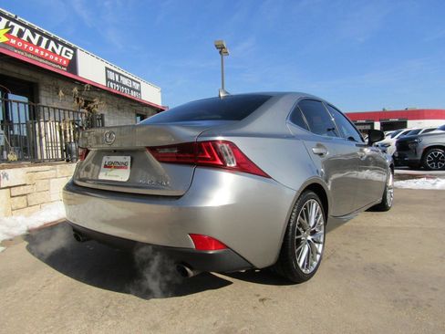 Used 2015 Lexus IS 250 4dr Sport Sdn AWD image 4