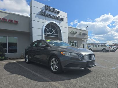 Used 2018 Ford Fusion SE w/ Fusion SE Technology Package