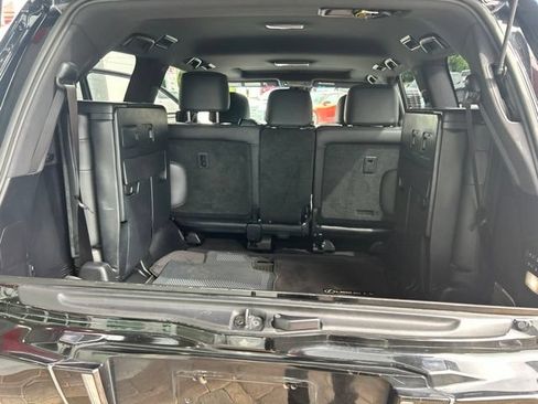Used 2020 Lexus LX 570 4WD w/ Sport Package image 17