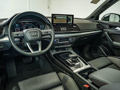 Used 2023 Audi Q5 2.0T Premium Plus w/ Premium Plus Package AWD/4WD image 32