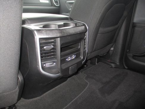 Used 2023 RAM 1500 Big Horn image 19
