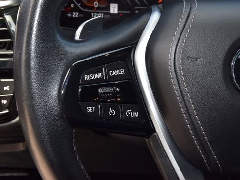 Used 2023 BMW 530i w/ Premium Package RWD image 23