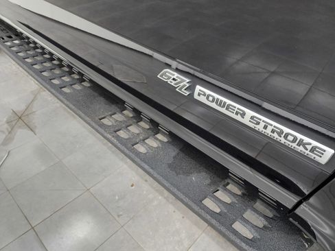 Used 2022 Ford F250 Lariat w/ Tremor Off-Road Package image 27