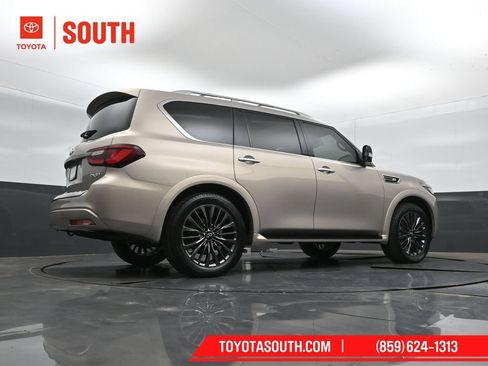 Used 2024 INFINITI QX80 Sensory AWD/4WD image 45
