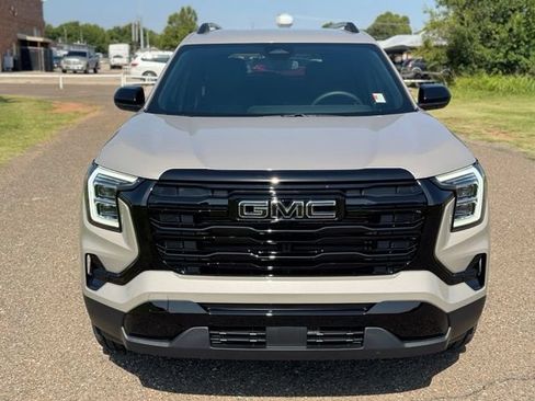 Used 2026 GMC Terrain Elevation w/ Black Edition FWD image 2