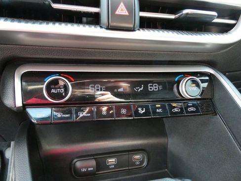 Used 2022 Kia K5 GT-Line AWD/4WD image 24