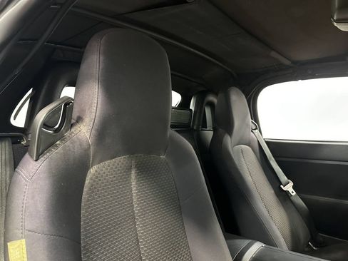 Used 2007 MAZDA MX-5 Miata Sport RWD image 16