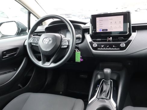 Used 2024 Toyota Corolla LE image 15