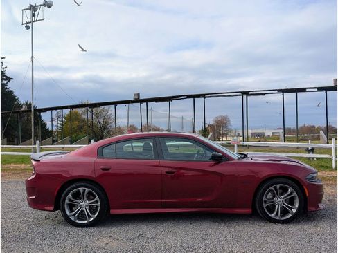 Used 2022 Dodge Charger R/T w/ Blacktop Package image 8
