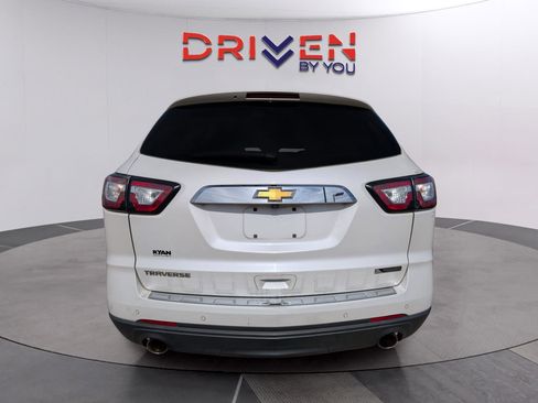 Used 2017 Chevrolet Traverse Premier image 4
