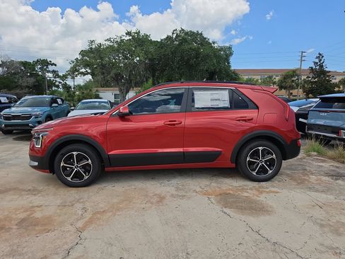 New 2026 Kia Niro LX FWD image 5