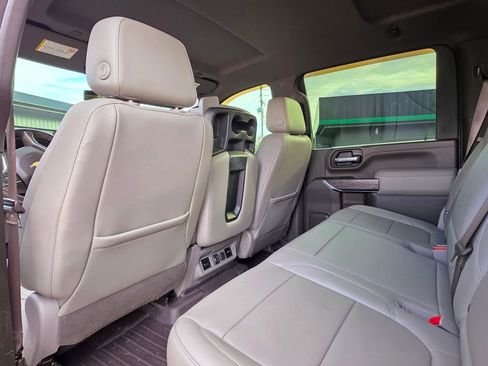 Used 2020 Chevrolet Silverado 2500 LTZ w/ Gooseneck/5TH Wheel Package image 16