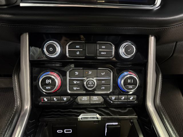 Used 2024 GMC Yukon Denali AWD/4WD image 23