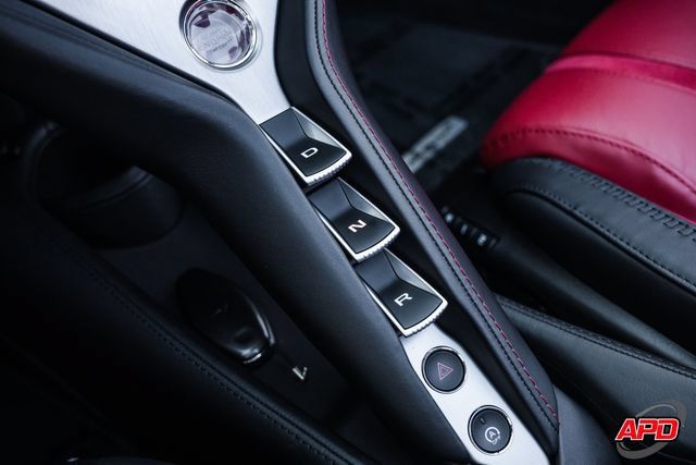 Used 2024 McLaren 750S Spider RWD image 13
