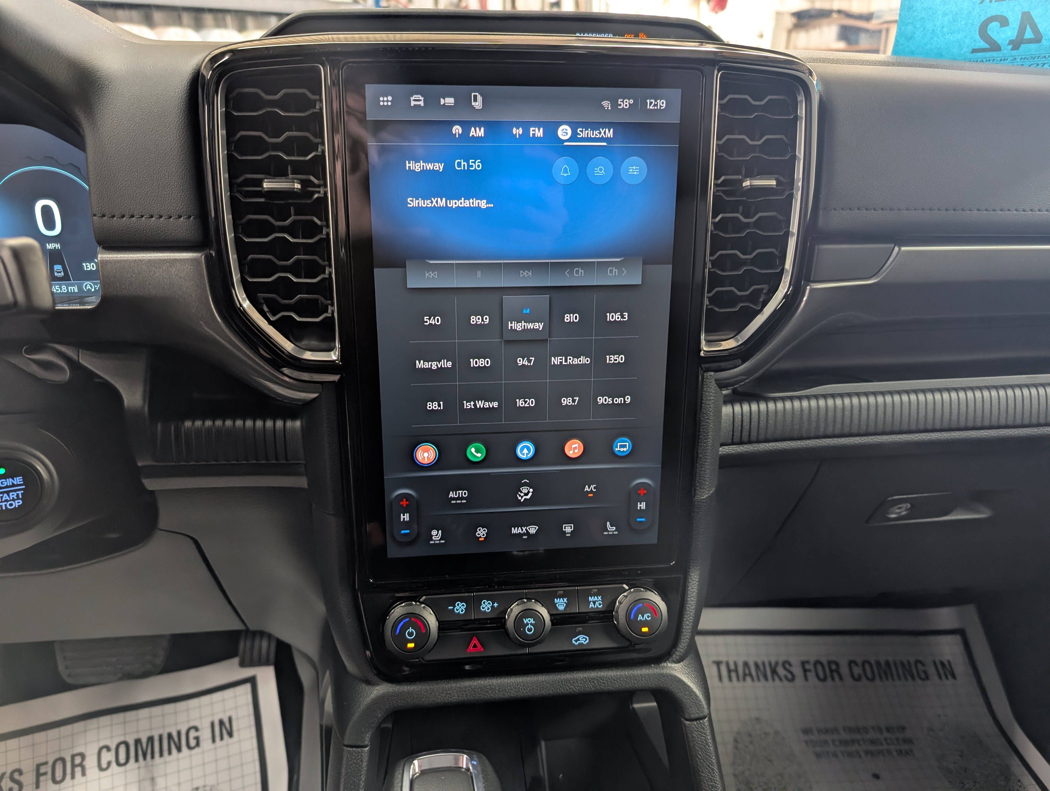 New 2026 Ford Ranger Lariat w/ Black Appearance Package AWD/4WD image 16