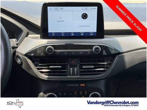 Used 2025 Ford Escape Active w/ Cold Weather Package AWD/4WD image 16