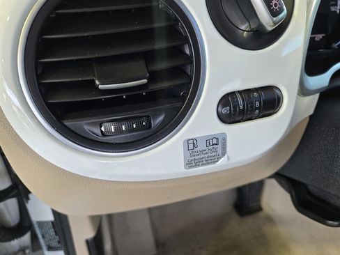 Used 2014 Volkswagen Beetle TDI image 13