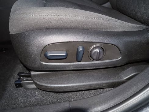 Certified 2022 Chevrolet Blazer LT image 25