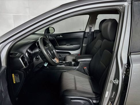 Used 2021 Kia Sportage LX AWD/4WD image 11