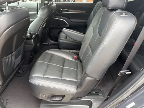 Used 2022 Kia Telluride SX FWD image 18