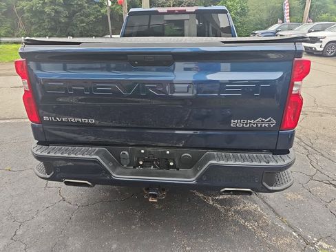 Used 2019 Chevrolet Silverado 1500 High Country w/ Technology Package image 8