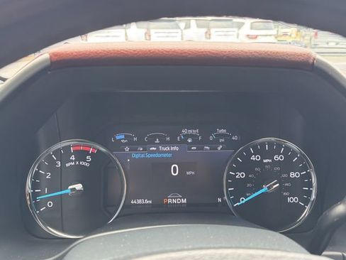 Used 2022 Ford F350 Platinum AWD/4WD image 26