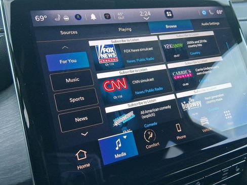 Used 2024 Jeep Grand Cherokee L Limited image 21