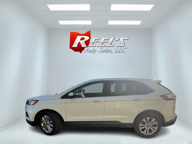 Used 2021 Ford Edge Titanium w/ Equipment Group 301A AWD/4WD image 39