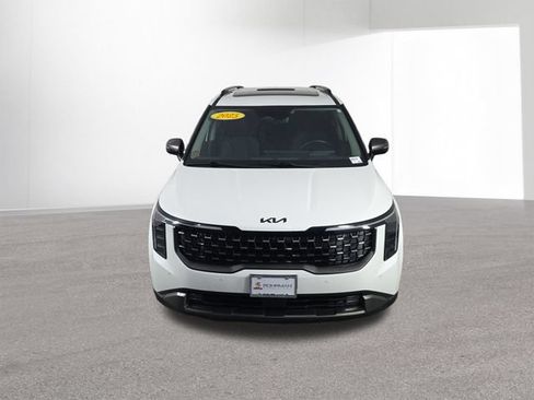 Used 2025 Kia Carnival SX Prestige FWD image 46
