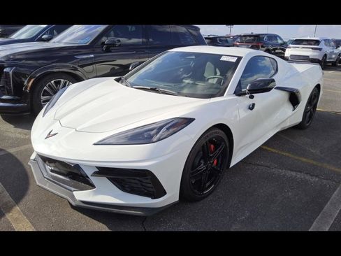 Used 2026 Chevrolet Corvette Stingray Coupe w/ 1LT image 1