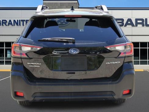 Certified 2025 Subaru Outback Premium AWD/4WD image 9