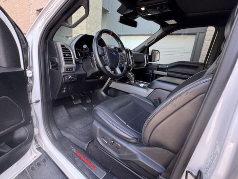 Used 2019 Ford F150 Raptor w/ Equipment Group 802A Luxury AWD/4WD image 18