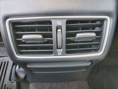 Used 2015 INFINITI Q50 Premium w/ Deluxe Touring Package image 37