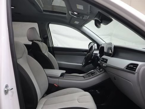 Used 2021 Hyundai Palisade SEL w/ Convenience Package FWD image 9