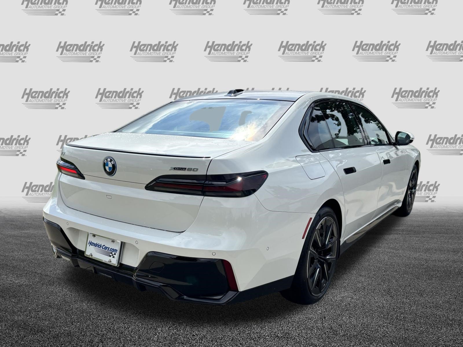Certified 2024 BMW i7 xDrive60 AWD/4WD image 11