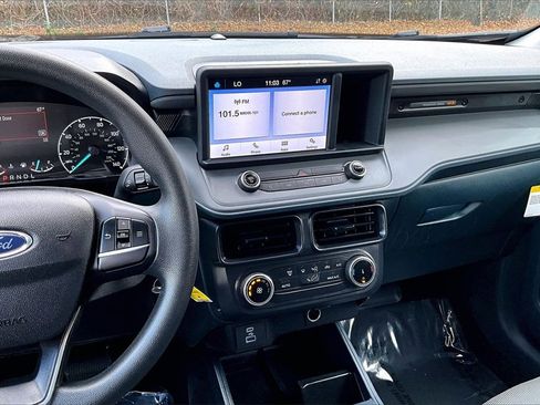 Used 2022 Ford Maverick XL image 10