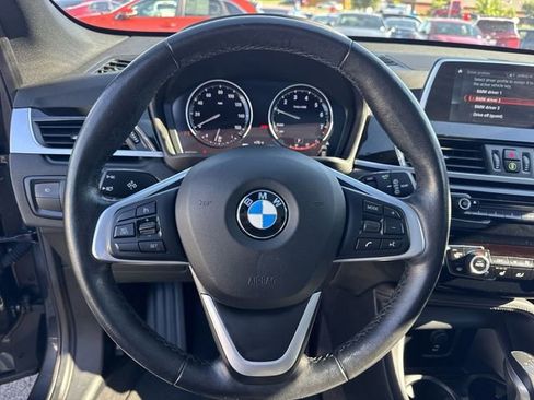 Used 2019 BMW X1 xDrive28i w/ Convenience Package AWD/4WD image 17