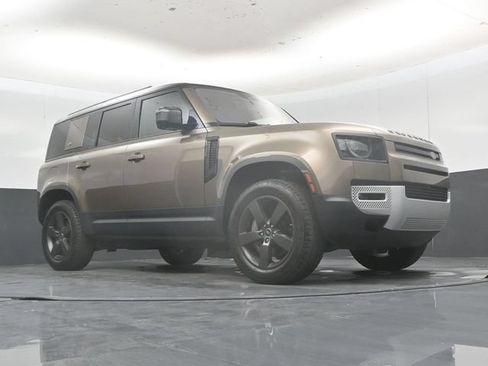 Used 2020 Land Rover Defender 110 SE AWD/4WD image 55