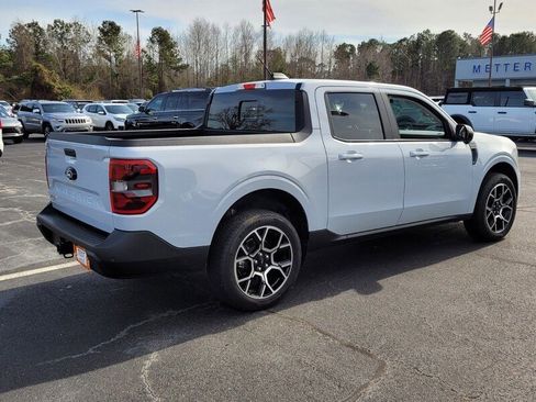 Used 2025 Ford Maverick Lariat image 10