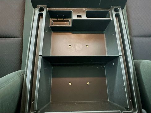 Used 2013 Chevrolet Silverado 1500 LT image 19