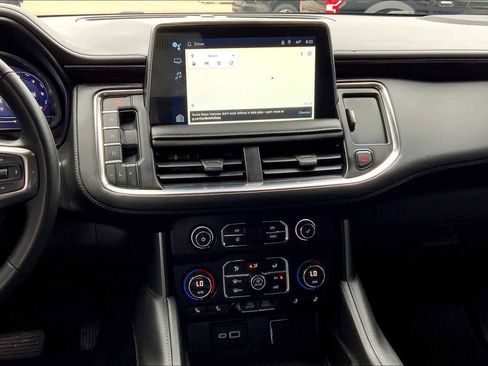 Used 2023 Chevrolet Tahoe Z71 w/ Luxury Package image 7