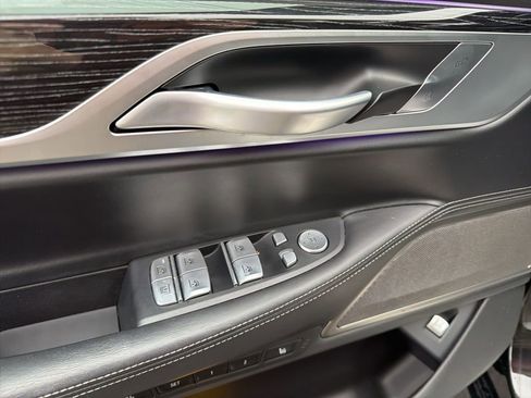 Used 2022 BMW 750i xDrive 750i xDrive w/ Executive Package image 28