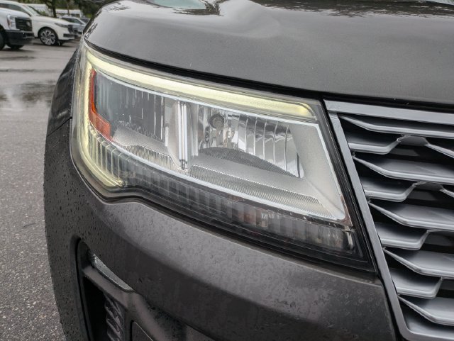 Used 2019 Ford Explorer Platinum AWD/4WD image 9